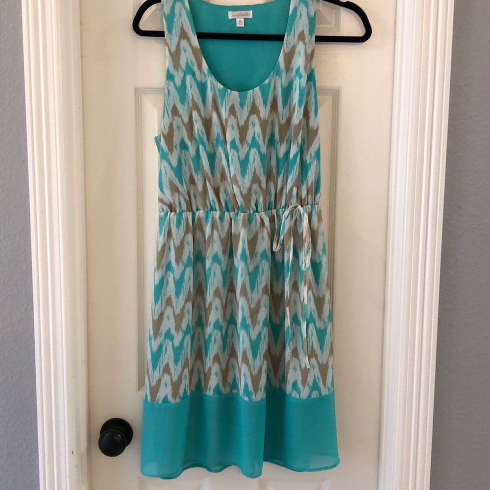 Charming Charlie slvless airy turquoise ikat dress